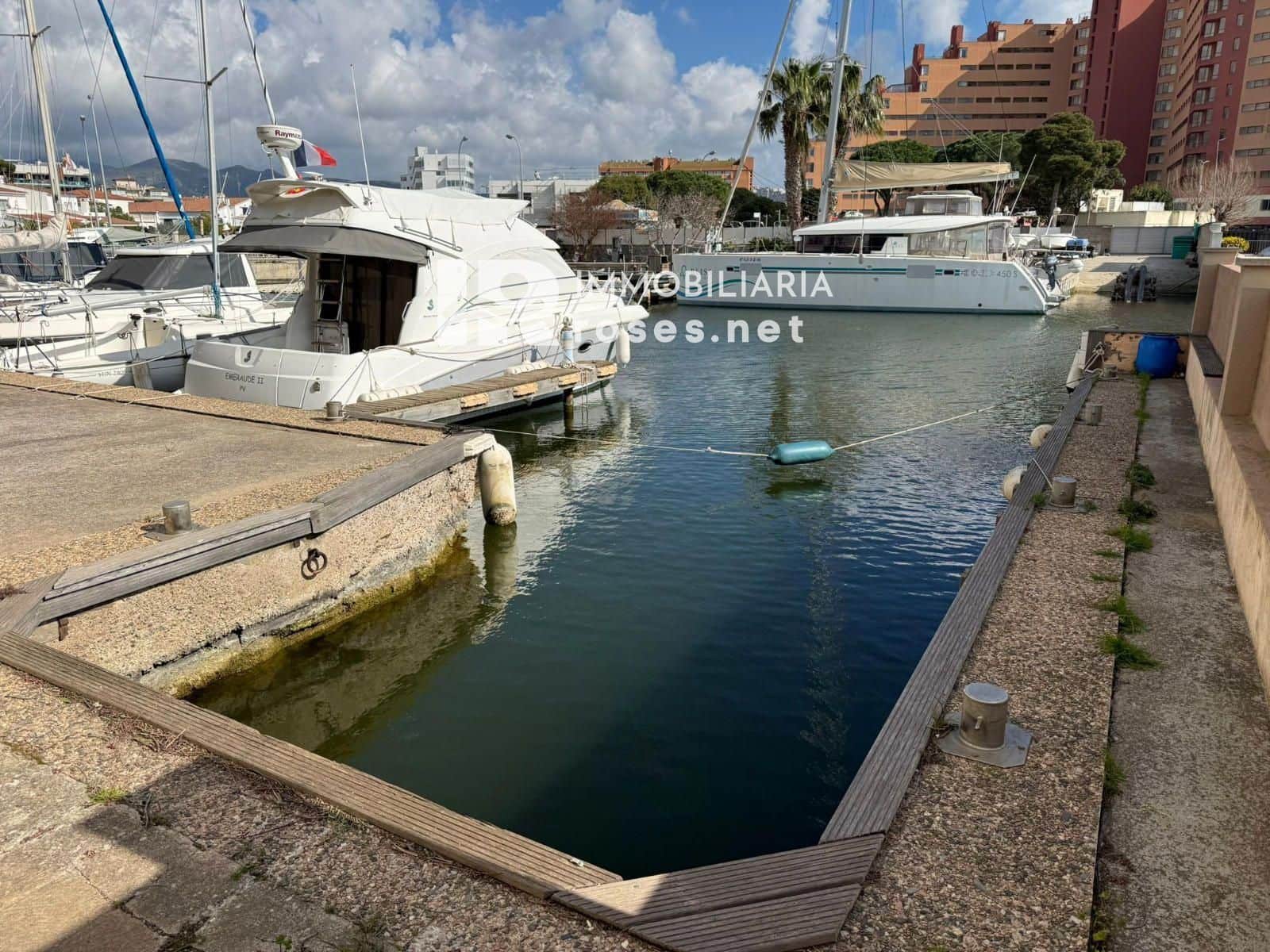 Garage for sale in Santa Margarida - € 150,000 (Ref: 9713271)