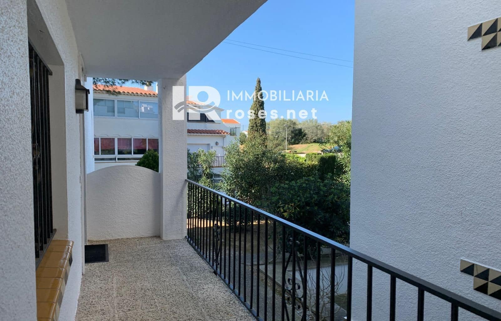 1 soverom Leilighet til salgs i Roses med svømmebasseng - € 139 000 (Ref: 9713272)