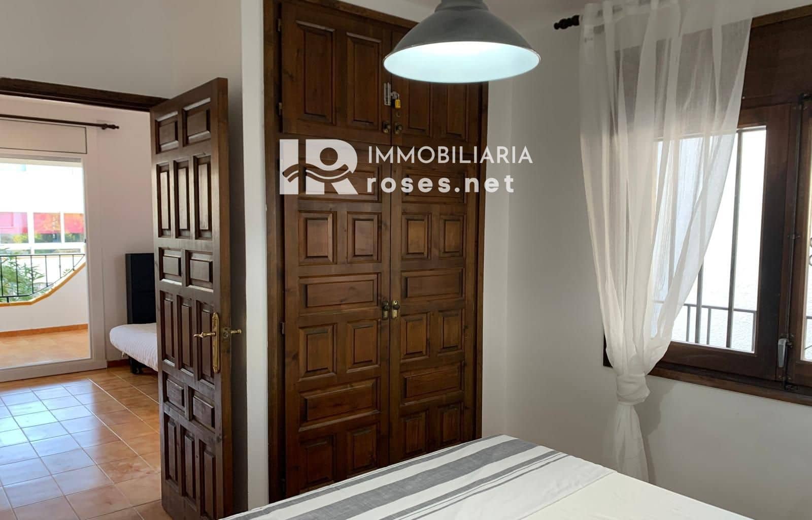 1 soverom Leilighet til salgs i Roses med svømmebasseng - € 139 000 (Ref: 9713272)