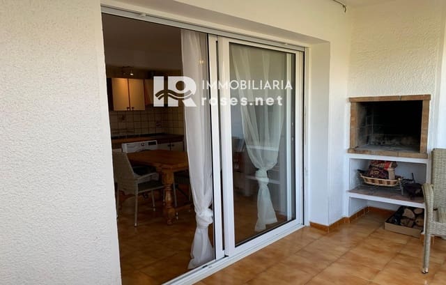 1 makuuhuone Asunto myytävänä paikassa Roses mukana uima-altaan - 139 000 € (Ref: 9713272)