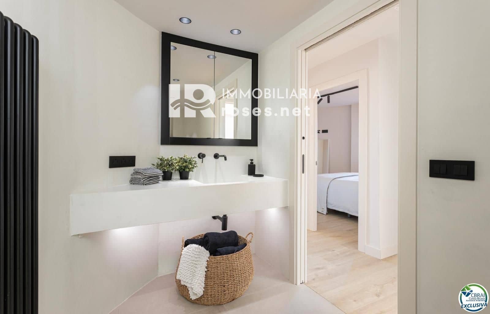 4 bedroom Flat for sale in Figueres - € 523,000 (Ref: 9715372)