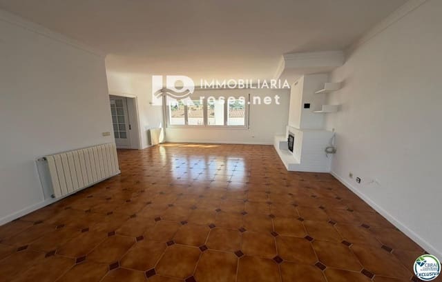 3 quarto Apartamento para venda em Roses - 530 000 € (Ref: 9733416)