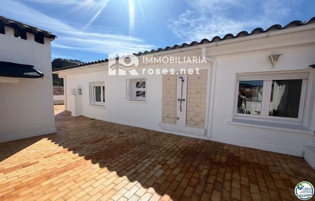 3 quarto Apartamento para venda em Roses - 530 000 € (Ref: 9733416)