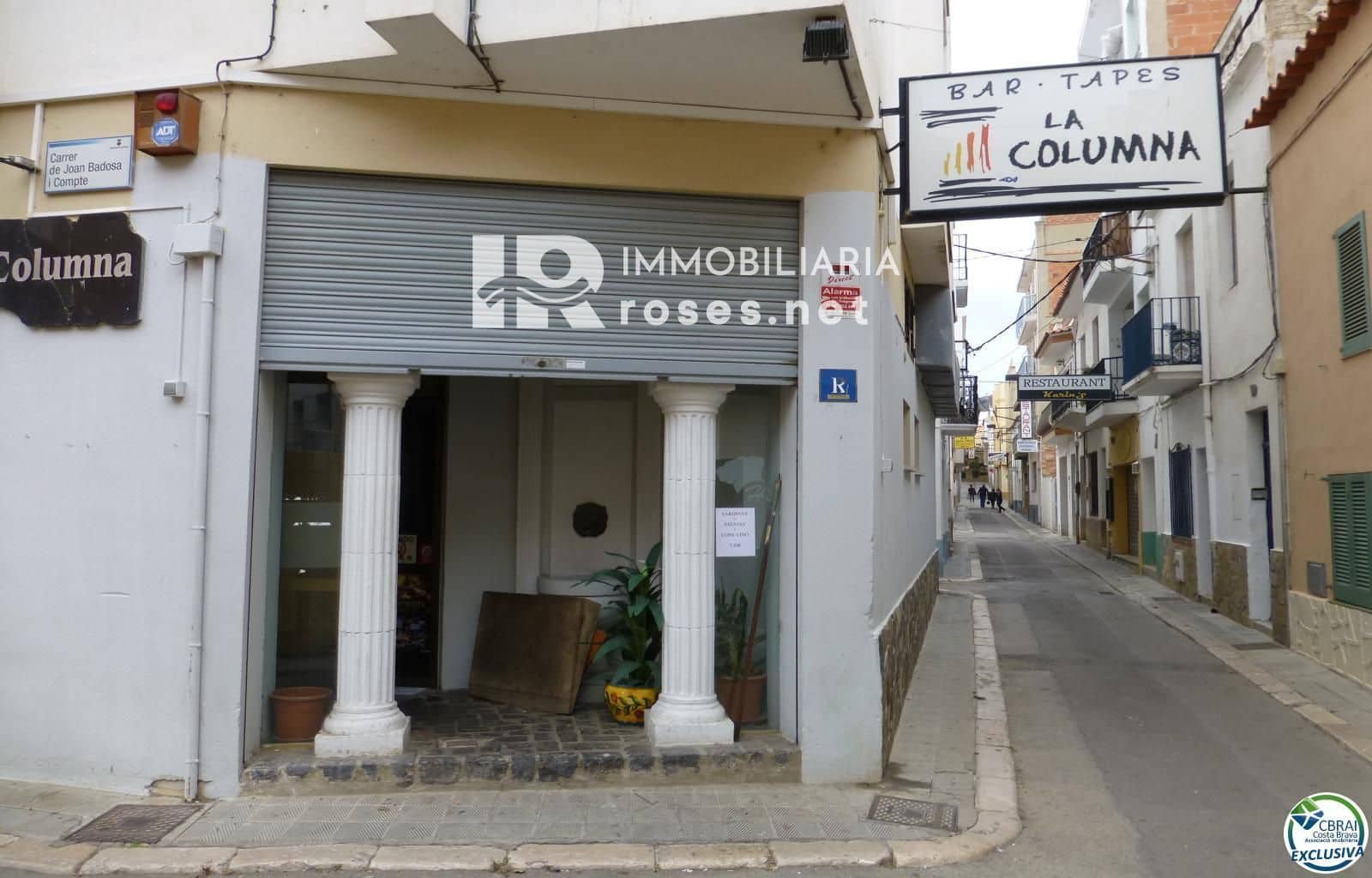 Commercial for sale in Roses - € 285,000 (Ref: 9735968)