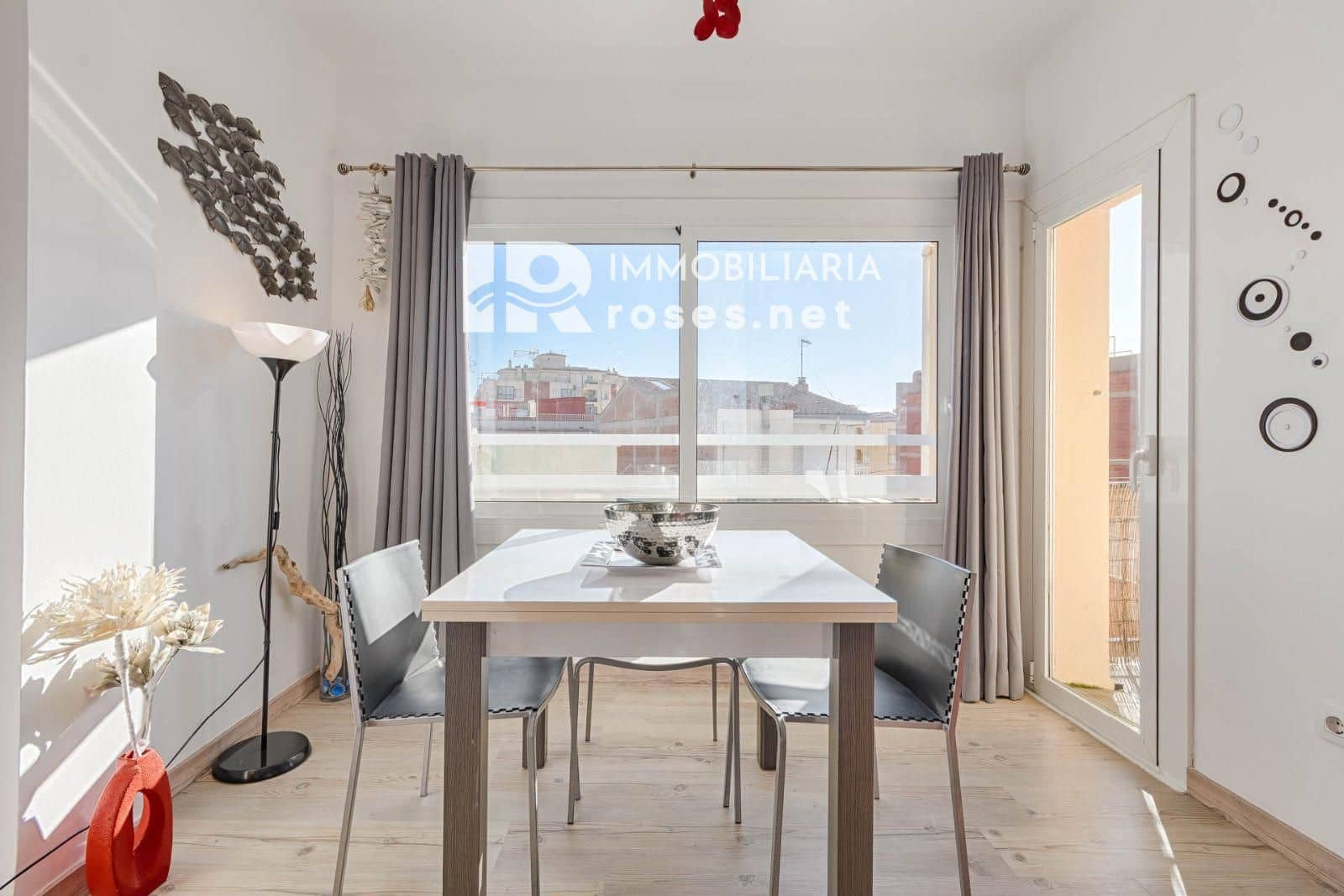 2 soveværelse Lejlighed til salg i Roses med garage - € 265.000 (Ref: 9756335)