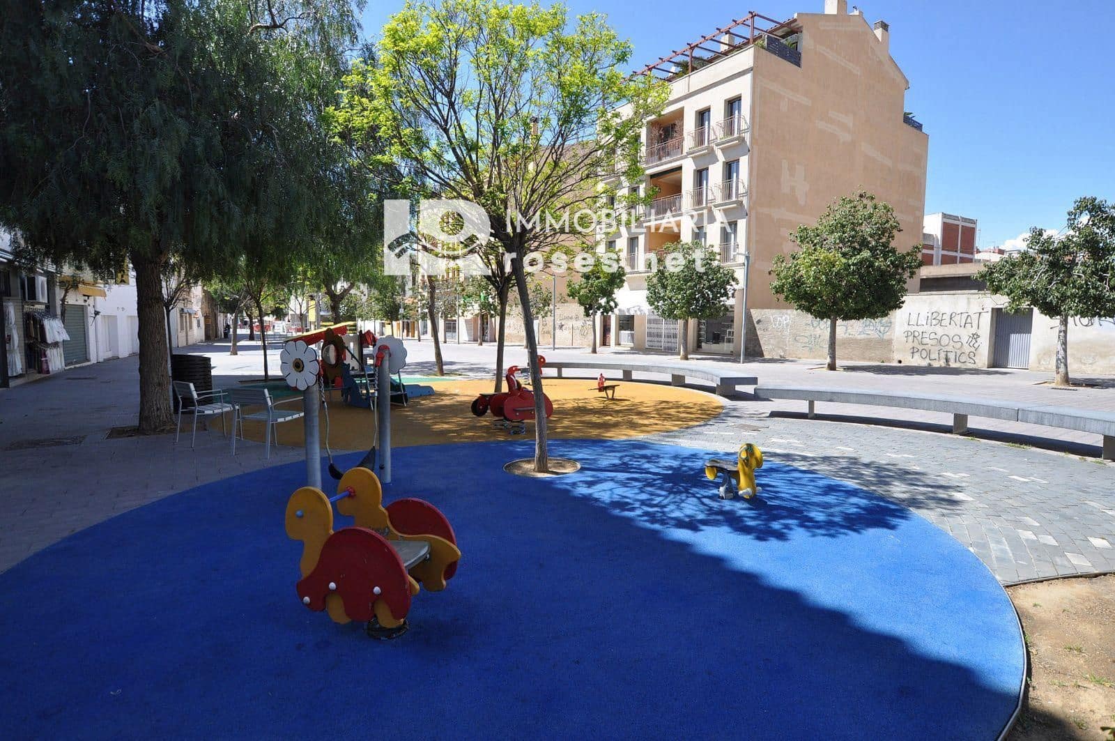 2 soveværelse Lejlighed til salg i Roses med garage - € 265.000 (Ref: 9756335)