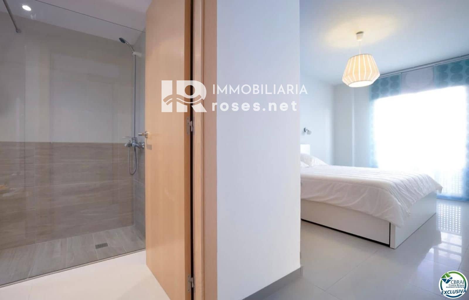 3 slaapkamer Flat te koop in Roses met garage - € 439.000 (Ref: 9768981)
