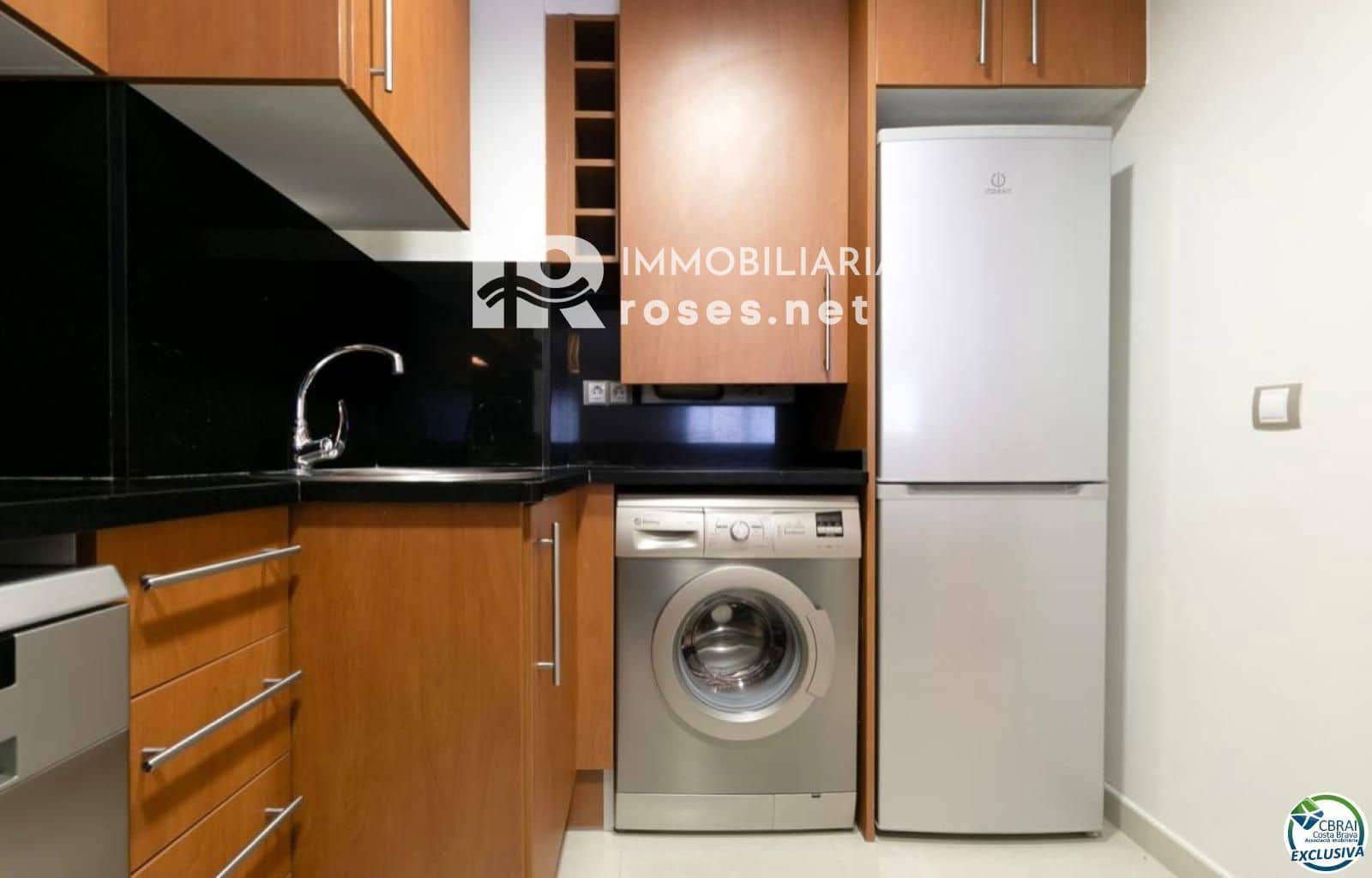 3 slaapkamer Flat te koop in Roses met garage - € 439.000 (Ref: 9768981)
