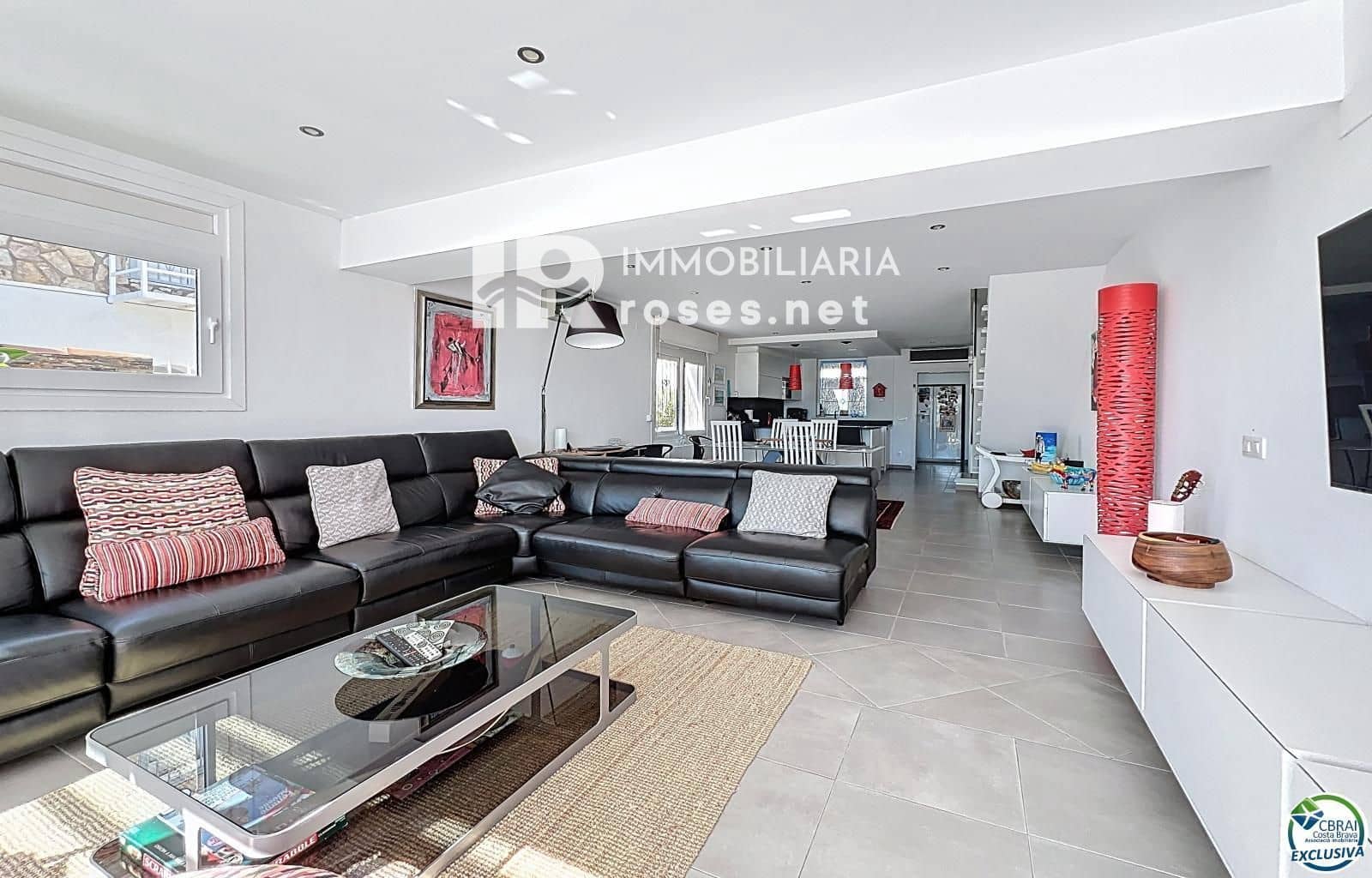 3 soveværelse Villa til salg i Empuriabrava med swimmingpool garage - € 930.000 (Ref: 9768984)