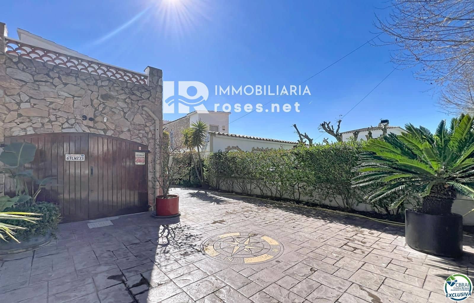 3 soveværelse Villa til salg i Empuriabrava med swimmingpool garage - € 930.000 (Ref: 9768984)