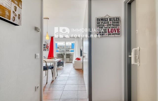 1 sypialnia Mieszkanie na sprzedaż w Santa Margarida, Roses z basenem - 144 000 € (Ref: 9768985)