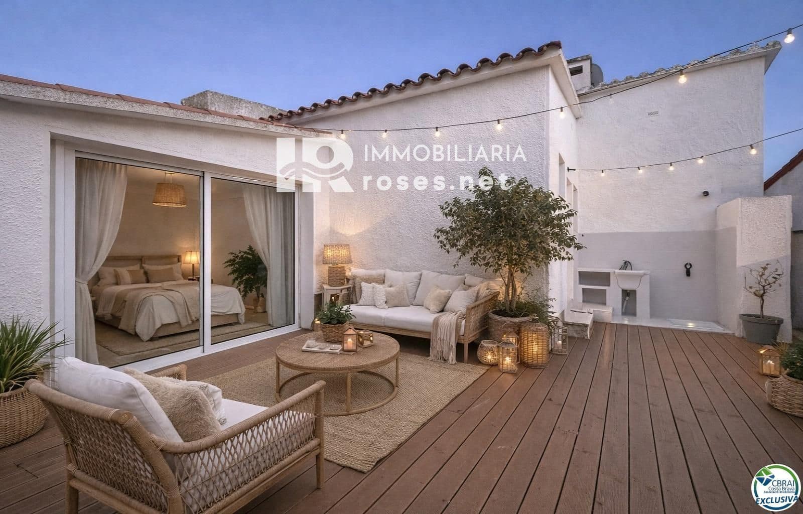 2 soveværelse Villa til salg i Empuriabrava med swimmingpool garage - € 385.000 (Ref: 9768987)