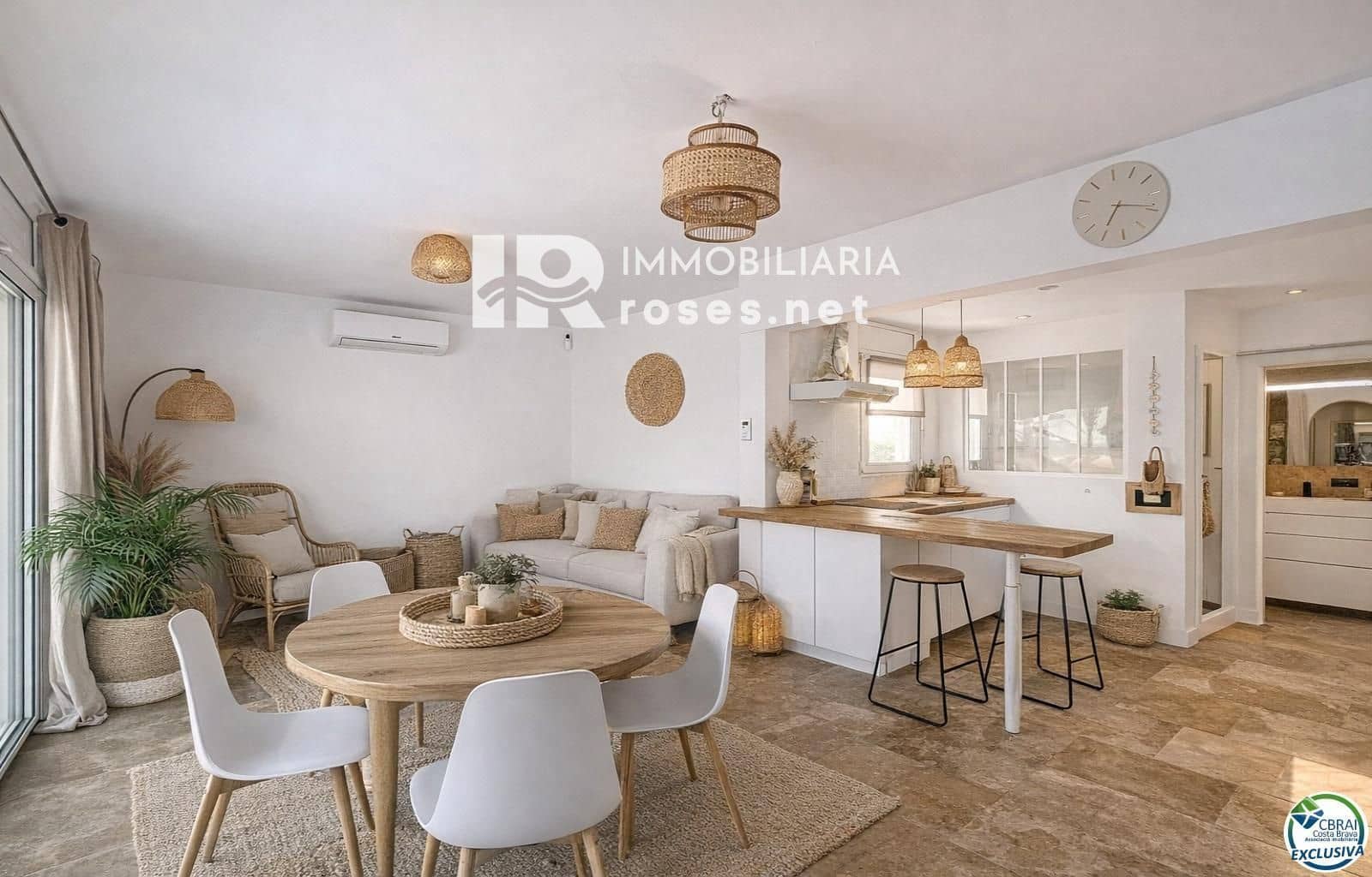 2 soveværelse Villa til salg i Empuriabrava med swimmingpool garage - € 385.000 (Ref: 9768987)