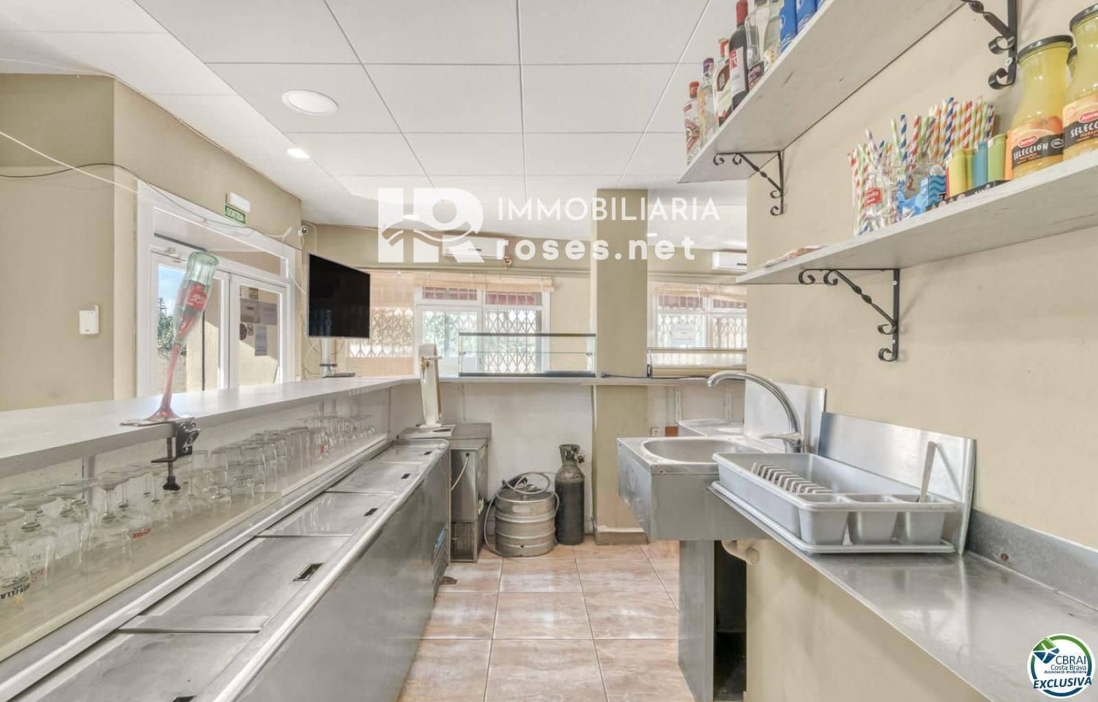 Local Commercial à vendre à Sant Pere Pescador - 125 000 € (Ref: 9779079)