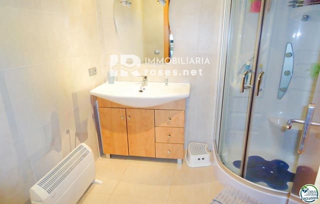 3 makuuhuone Asunto myytävänä paikassa Figueres mukana 
autotalli - 190 000 € (Ref: 9779080)