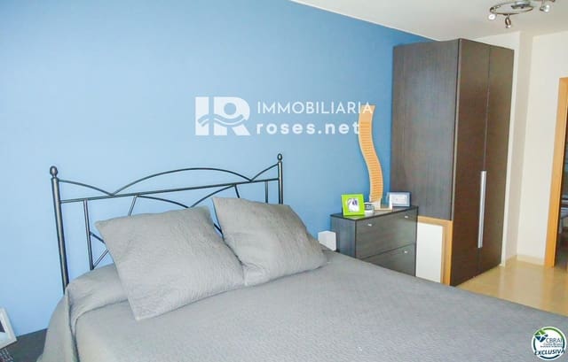 3 makuuhuone Asunto myytävänä paikassa Figueres mukana 
autotalli - 190 000 € (Ref: 9779080)