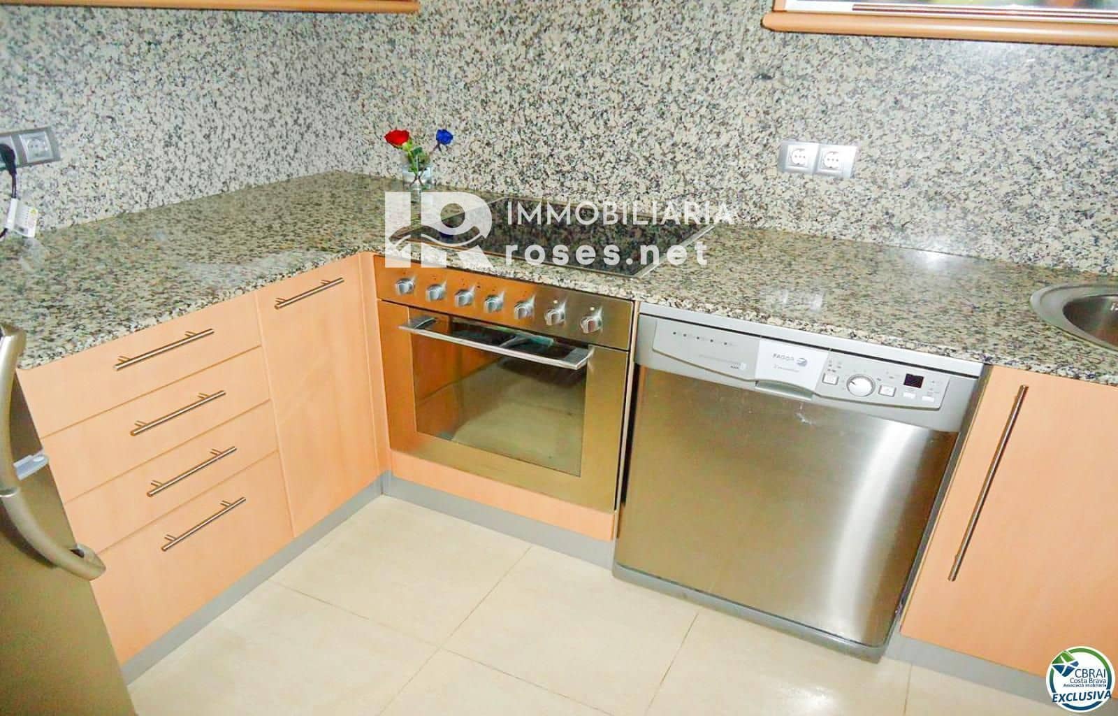 3 makuuhuone Asunto myytävänä paikassa Figueres mukana 
autotalli - 190 000 € (Ref: 9779080)