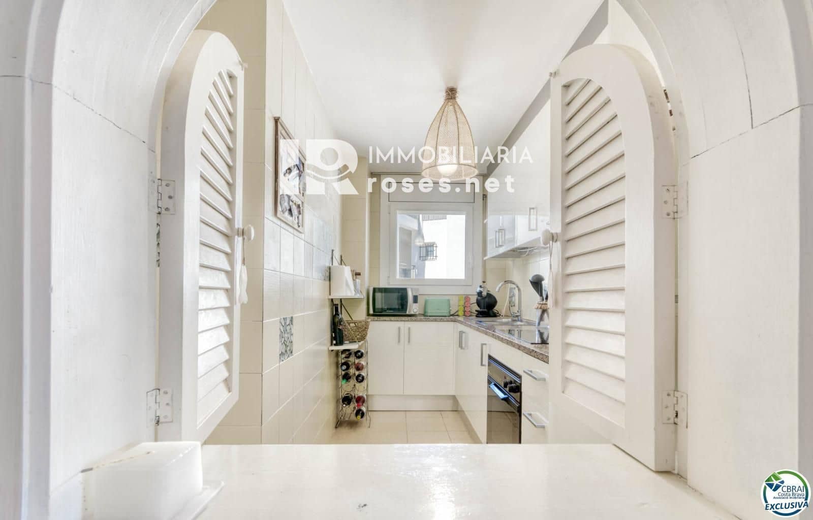 2 bedroom Flat for sale in Roses - € 235,000 (Ref: 9779081)