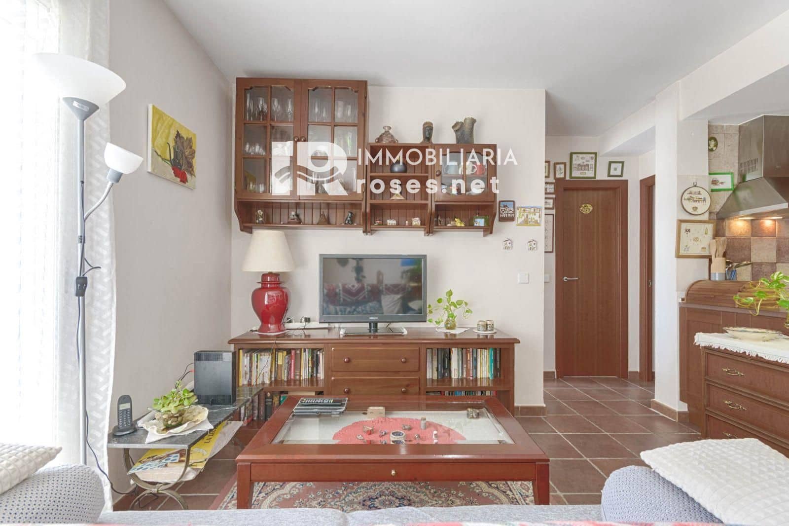 2 slaapkamer Flat te koop in Roses met zwembad - € 266.000 (Ref: 9779082)