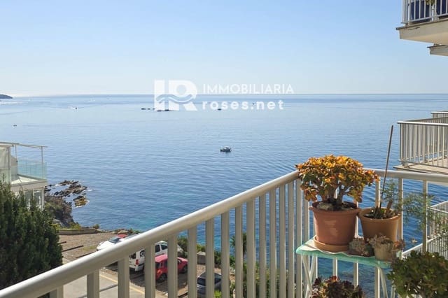 2 slaapkamer Flat te koop in Roses met zwembad - € 266.000 (Ref: 9779082)