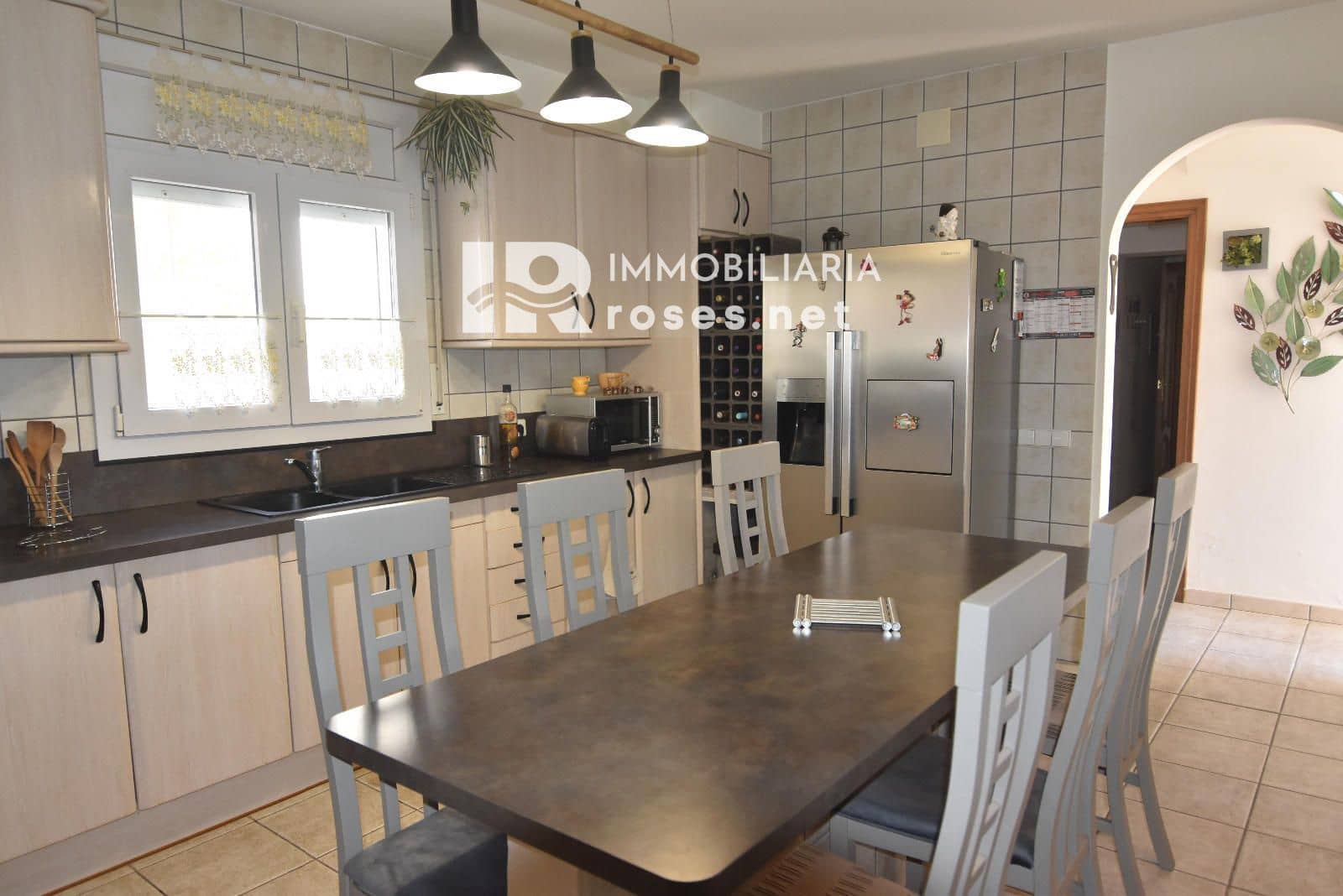 4 makuuhuone Huvila myytävänä paikassa Empuriabrava mukana uima-altaan 
autotalli - 650 000 € (Ref: 9784479)