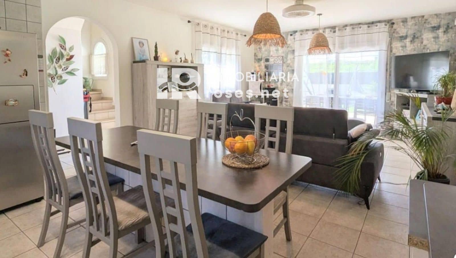 4 makuuhuone Huvila myytävänä paikassa Empuriabrava mukana uima-altaan 
autotalli - 650 000 € (Ref: 9784479)