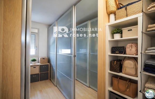 4 quarto Apartamento para venda em Roses - 418 000 € (Ref: 9784480)