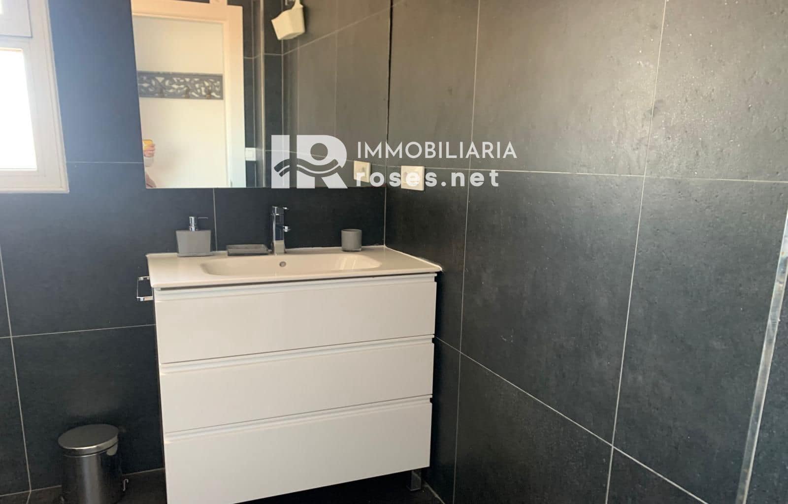 2 bedroom Flat for sale in Santa Margarida - € 399,000 (Ref: 9784481)