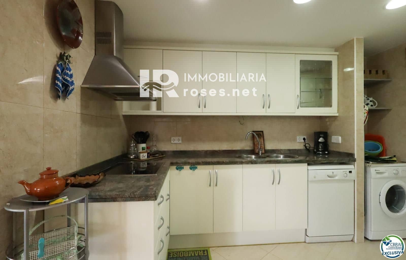 3 makuuhuone Asunto myytävänä paikassa Llanca mukana 
autotalli - 247 000 € (Ref: 9784482)