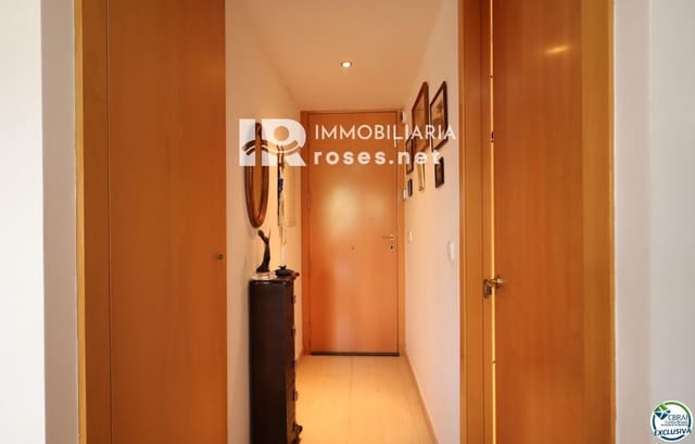 3 makuuhuone Asunto myytävänä paikassa Llançà mukana 
autotalli - 247 000 € (Ref: 9784482)