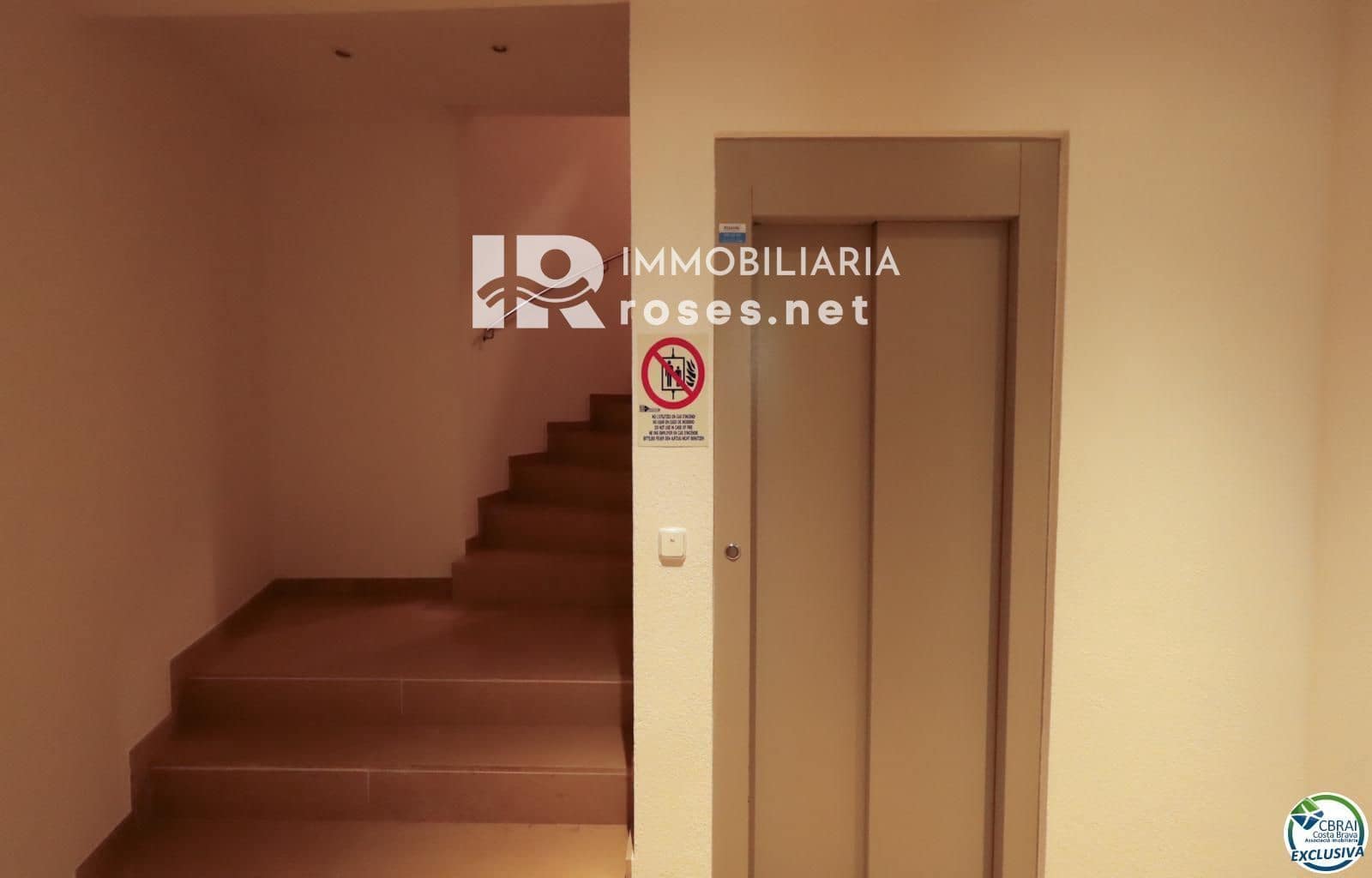 3 makuuhuone Asunto myytävänä paikassa Llanca mukana 
autotalli - 247 000 € (Ref: 9784482)