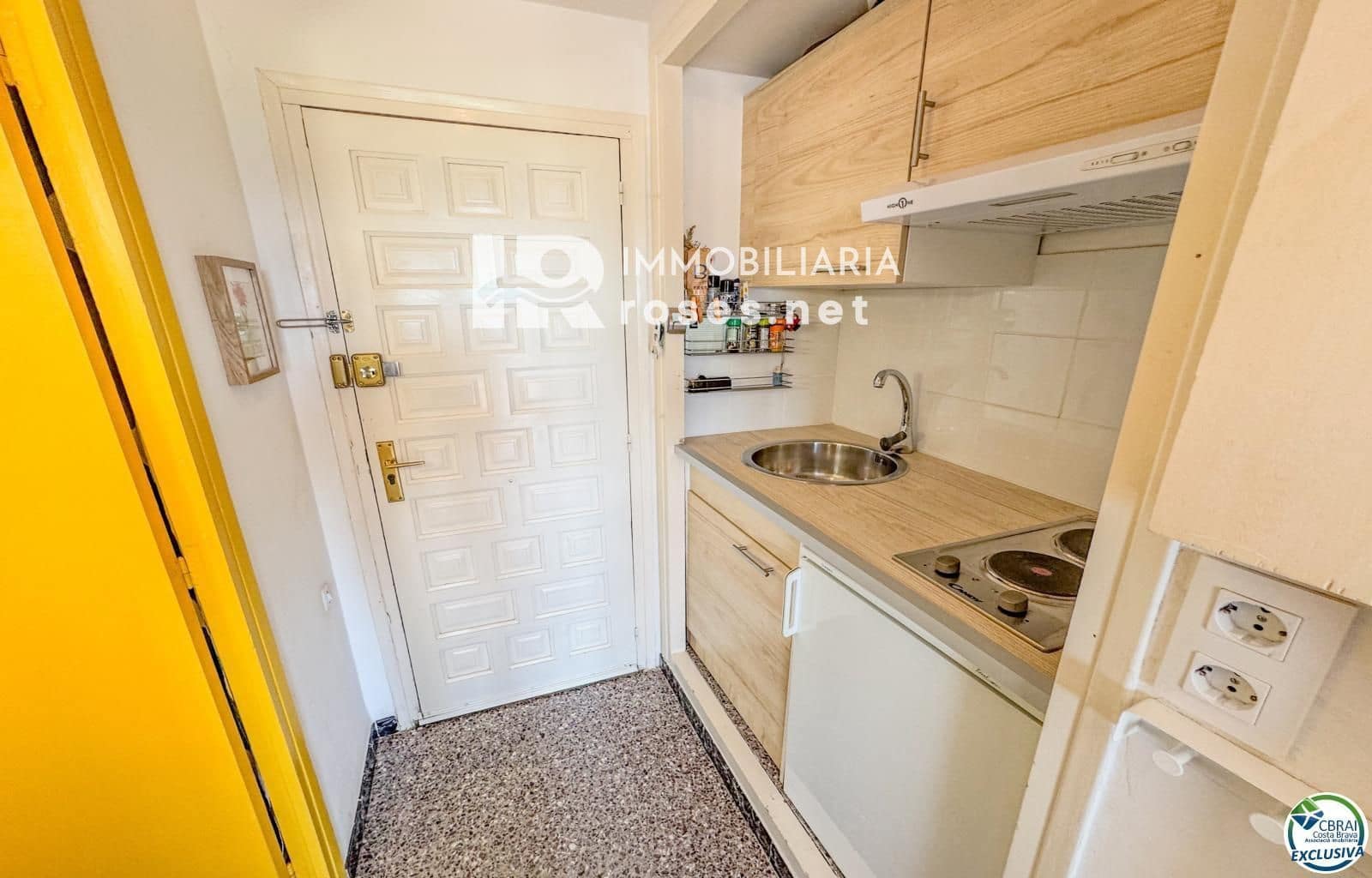 Apartamento para venda em Roses com piscina - 86 500 € (Ref: 9784483)