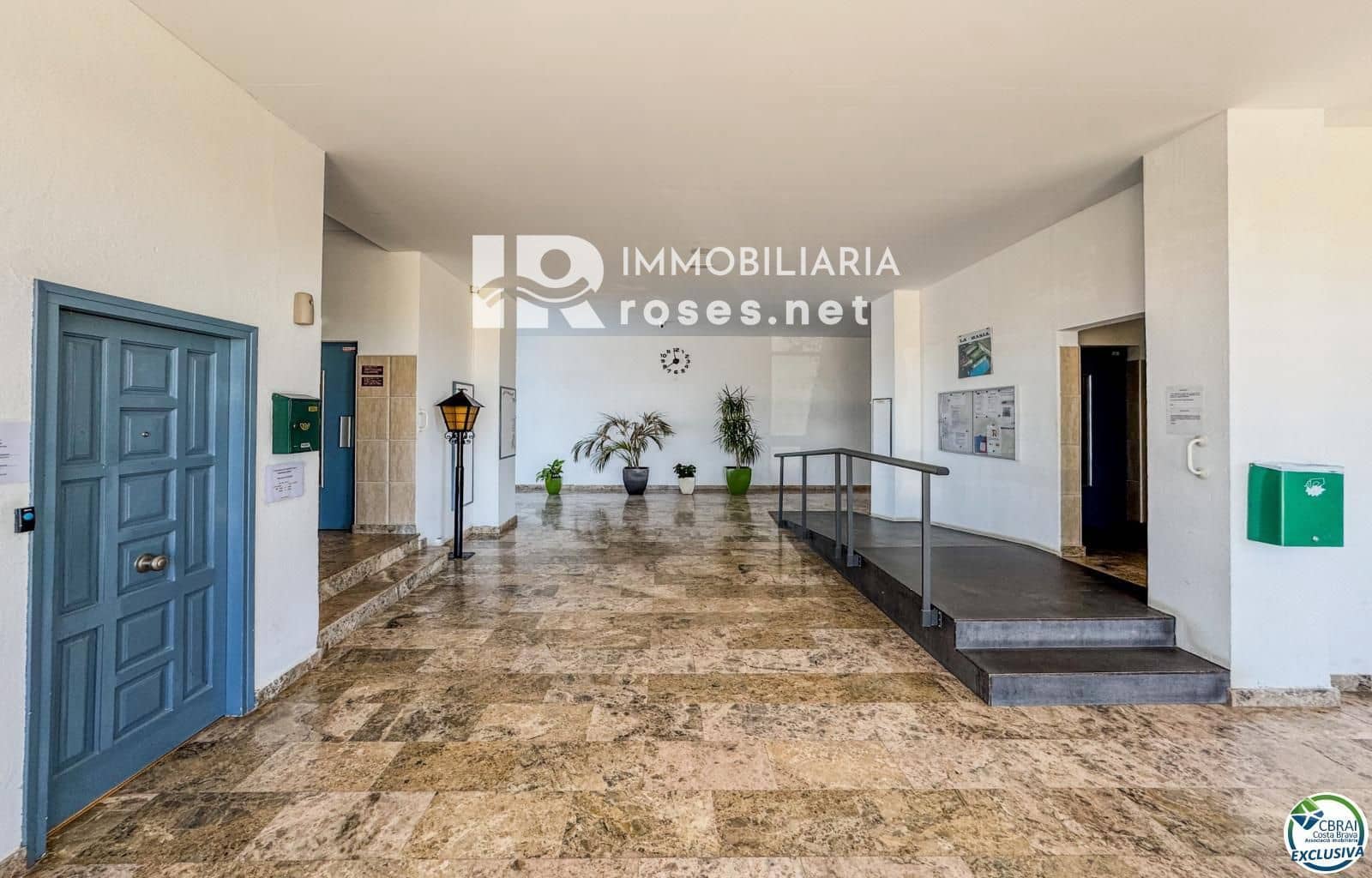 Apartamento para venda em Roses com piscina - 86 500 € (Ref: 9784483)