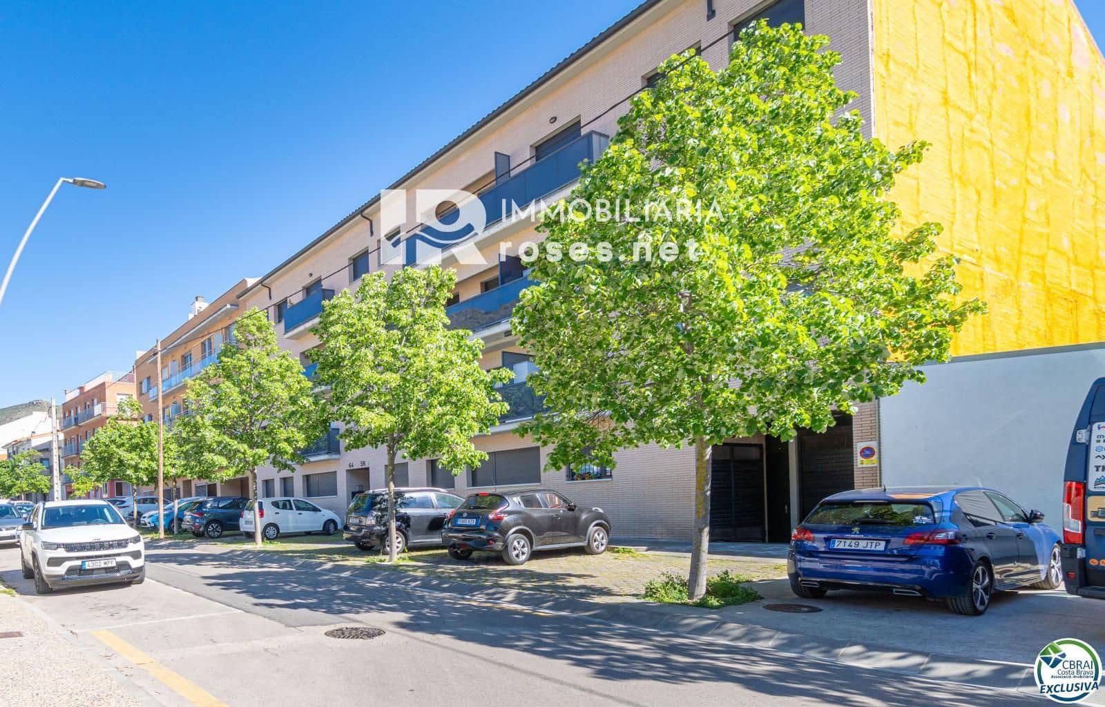 2 makuuhuone Asunto myytävänä paikassa Roses mukana uima-altaan 
autotalli - 215 000 € (Ref: 9793175)