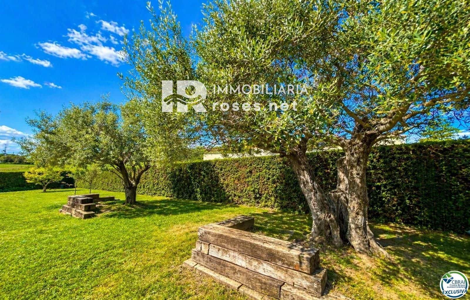 4 chambre Villa/Maison à vendre à L'Estartit avec piscine garage - 449 000 € (Ref: 9797984)