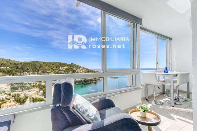 2 makuuhuone Asunto myytävänä paikassa Roses - 355 000 € (Ref: 9804856)