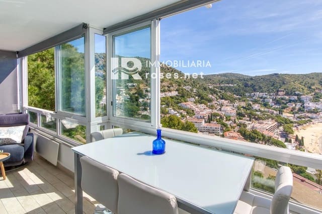 2 makuuhuone Asunto myytävänä paikassa Roses - 355 000 € (Ref: 9804856)