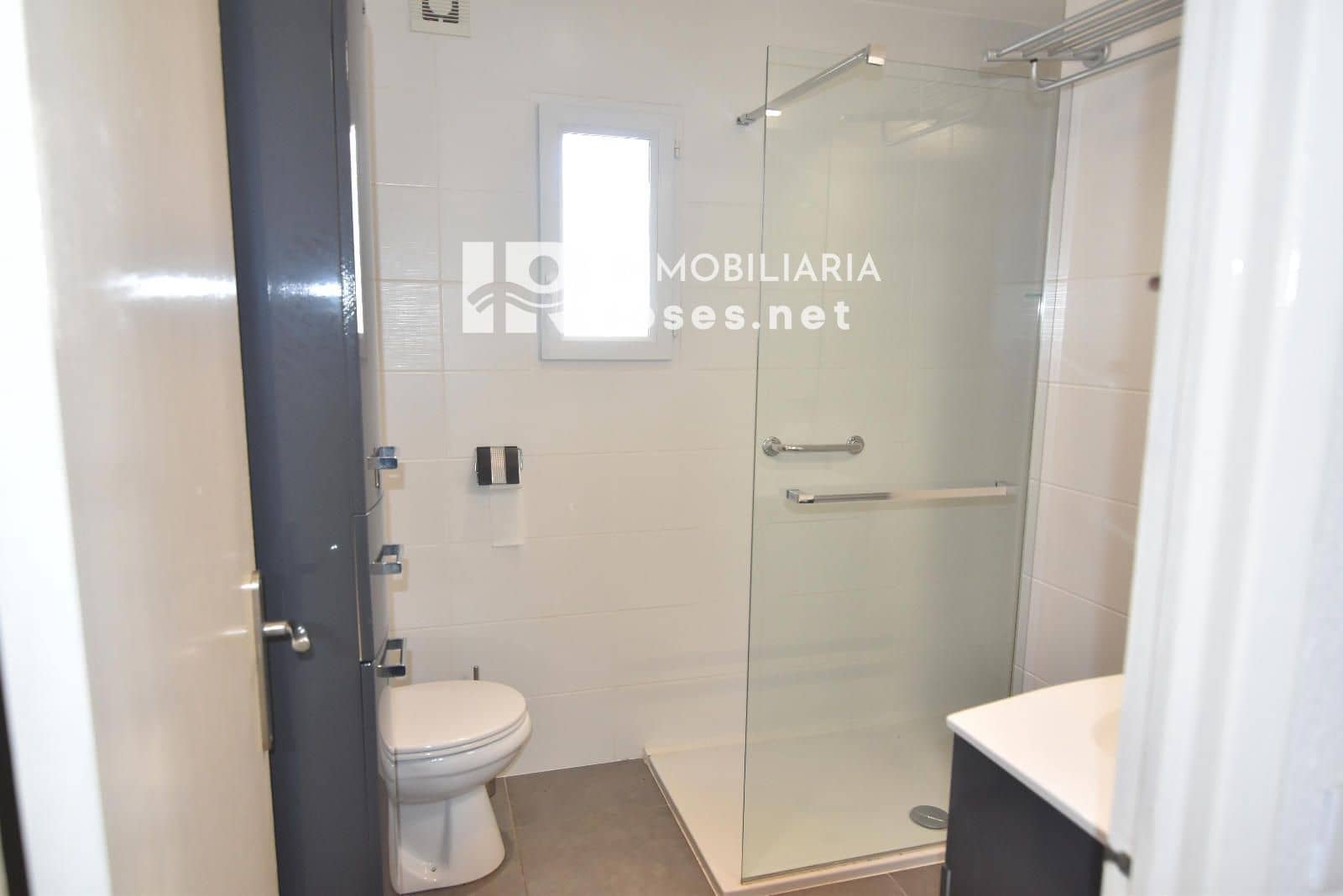 3 chambre Villa/Maison à vendre à Empuriabrava avec garage - 480 000 € (Ref: 9808580)