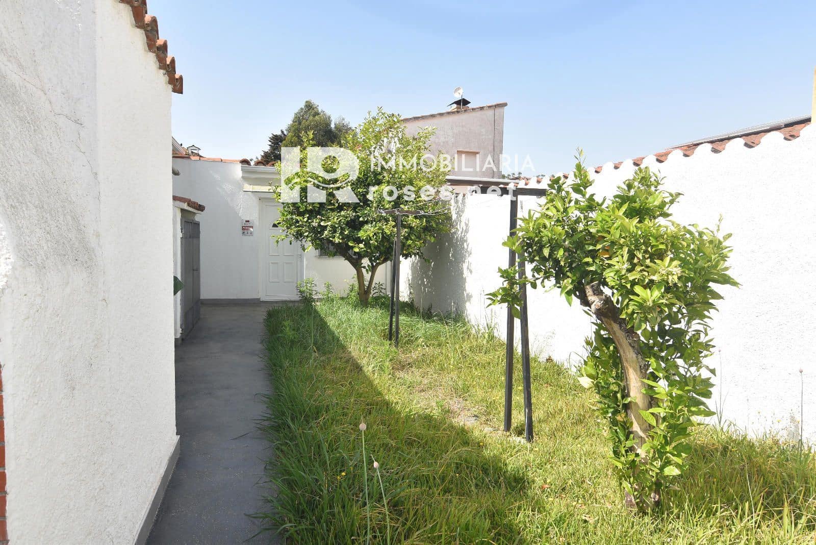 3 chambre Villa/Maison à vendre à Empuriabrava avec garage - 480 000 € (Ref: 9808580)