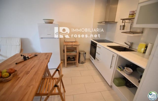 Leilighet til salgs i Santa Margarida, Roses - € 115 000 (Ref: 9813454)