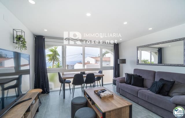 2 sovrum Villa till salu i Roses med garage - 299 000 € (Ref: 9814626)