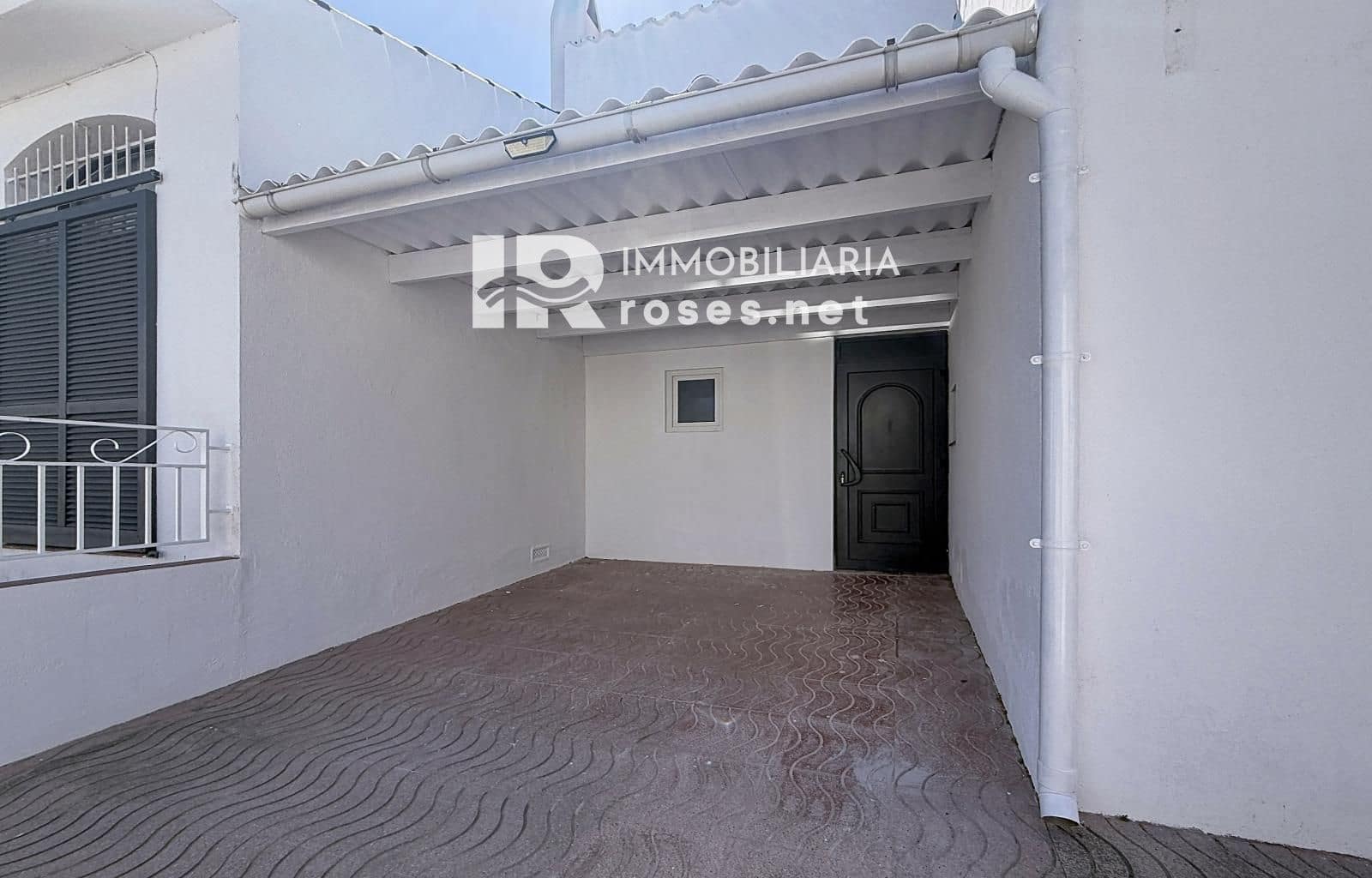 3 makuuhuone Huvila myytävänä paikassa Empuriabrava - 299 000 € (Ref: 9820870)