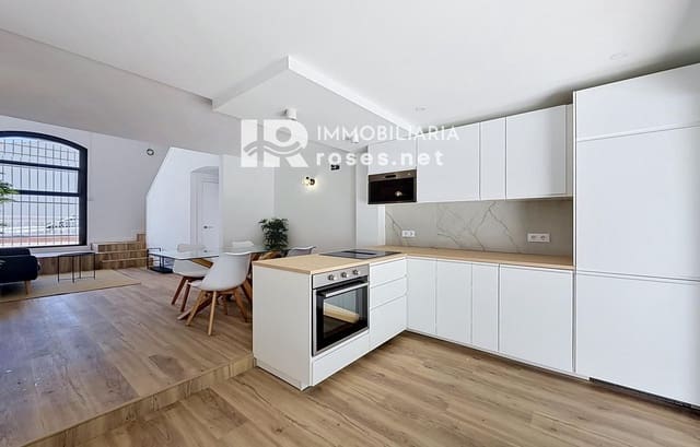 3 makuuhuone Huvila myytävänä paikassa Empuriabrava, Castelló d'Empúries - 299 000 € (Ref: 9820870)