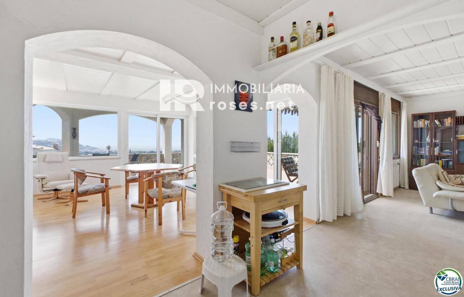 2 soveværelse Villa til salg i El Mas Fumats med garage - € 359.000 (Ref: 9829587)