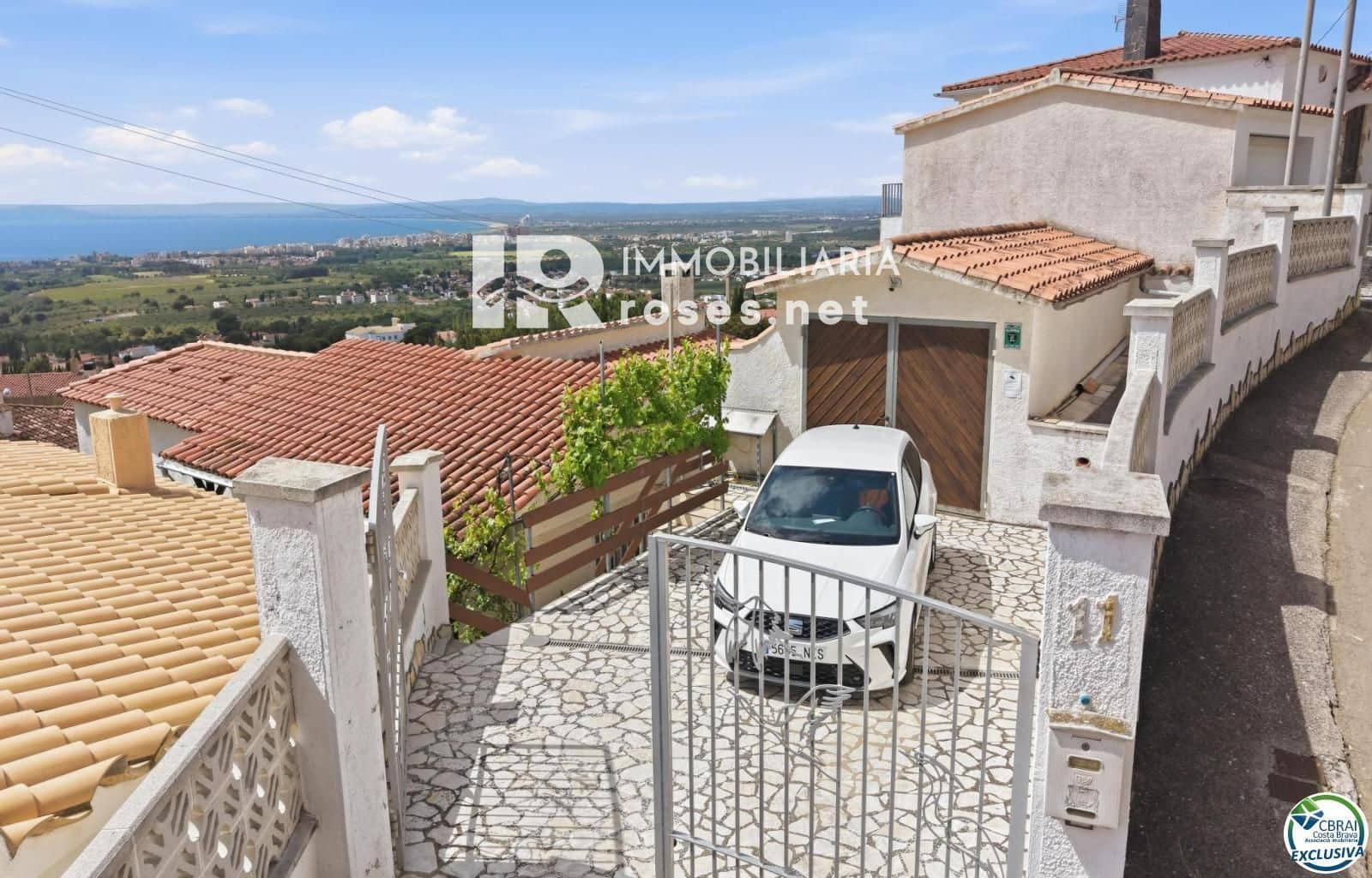 2 soveværelse Villa til salg i El Mas Fumats med garage - € 359.000 (Ref: 9829587)