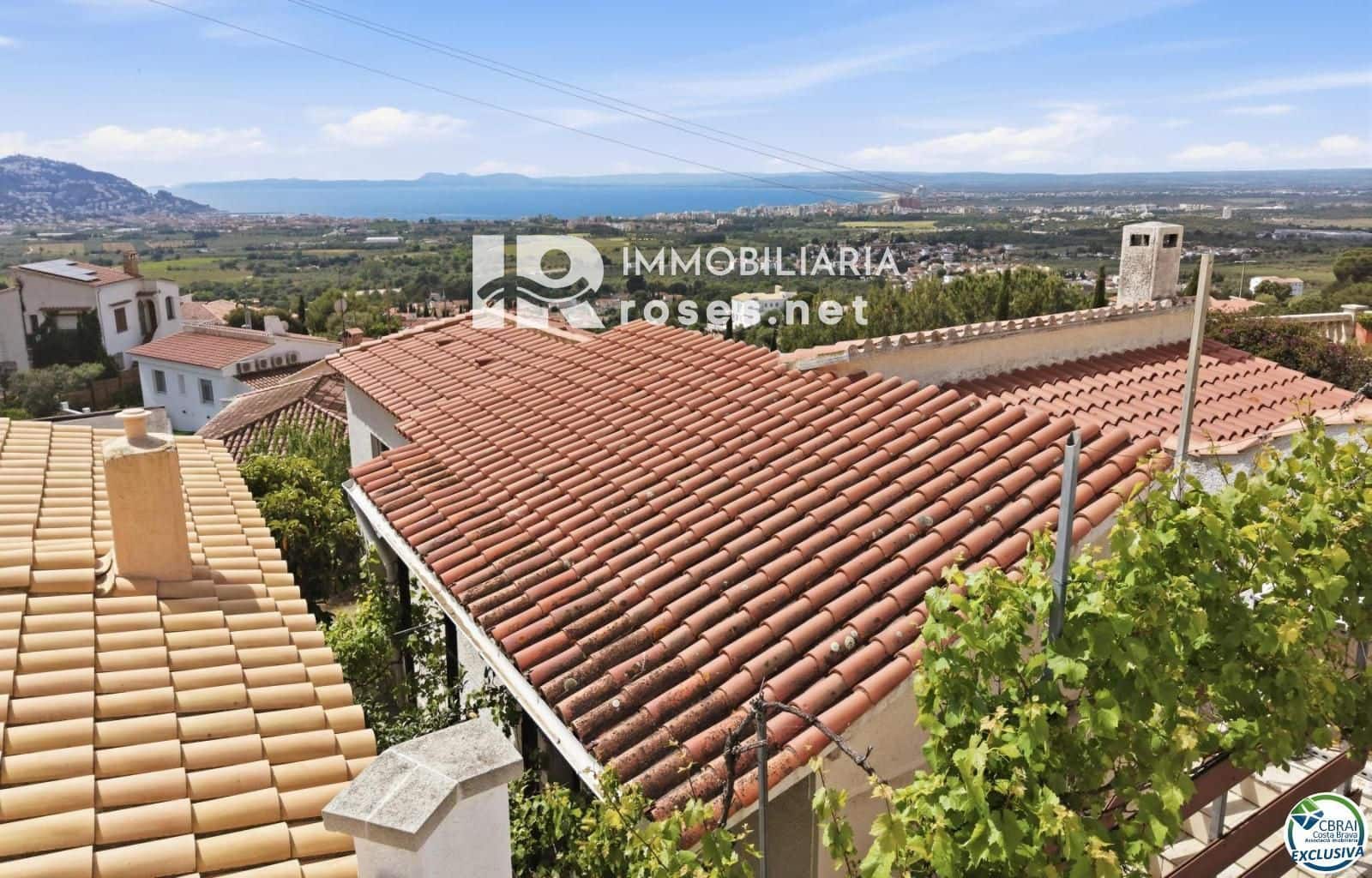 2 soveværelse Villa til salg i El Mas Fumats med garage - € 359.000 (Ref: 9829587)