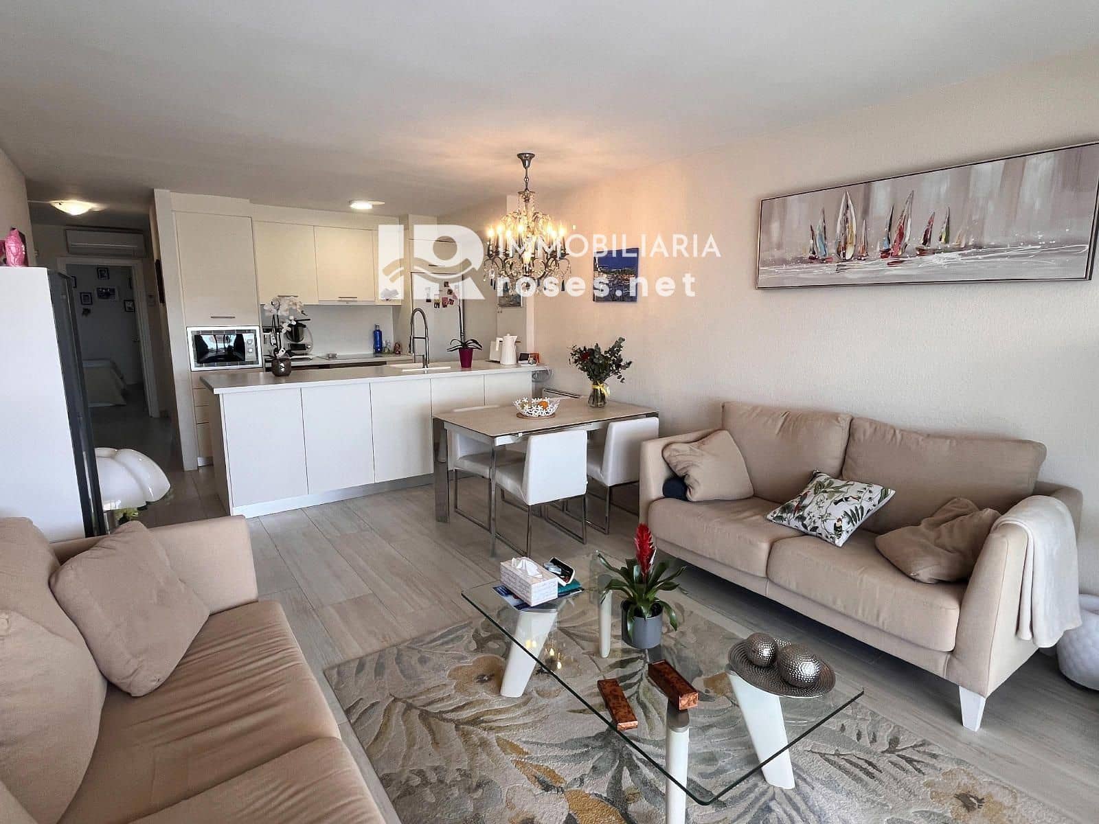 2 slaapkamer Flat te koop in Empuriabrava met garage - € 325.000 (Ref: 9836768)