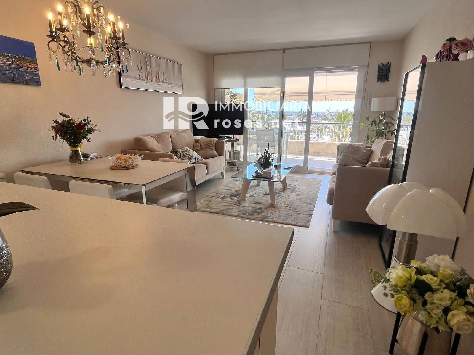2 slaapkamer Flat te koop in Empuriabrava met garage - € 325.000 (Ref: 9836768)