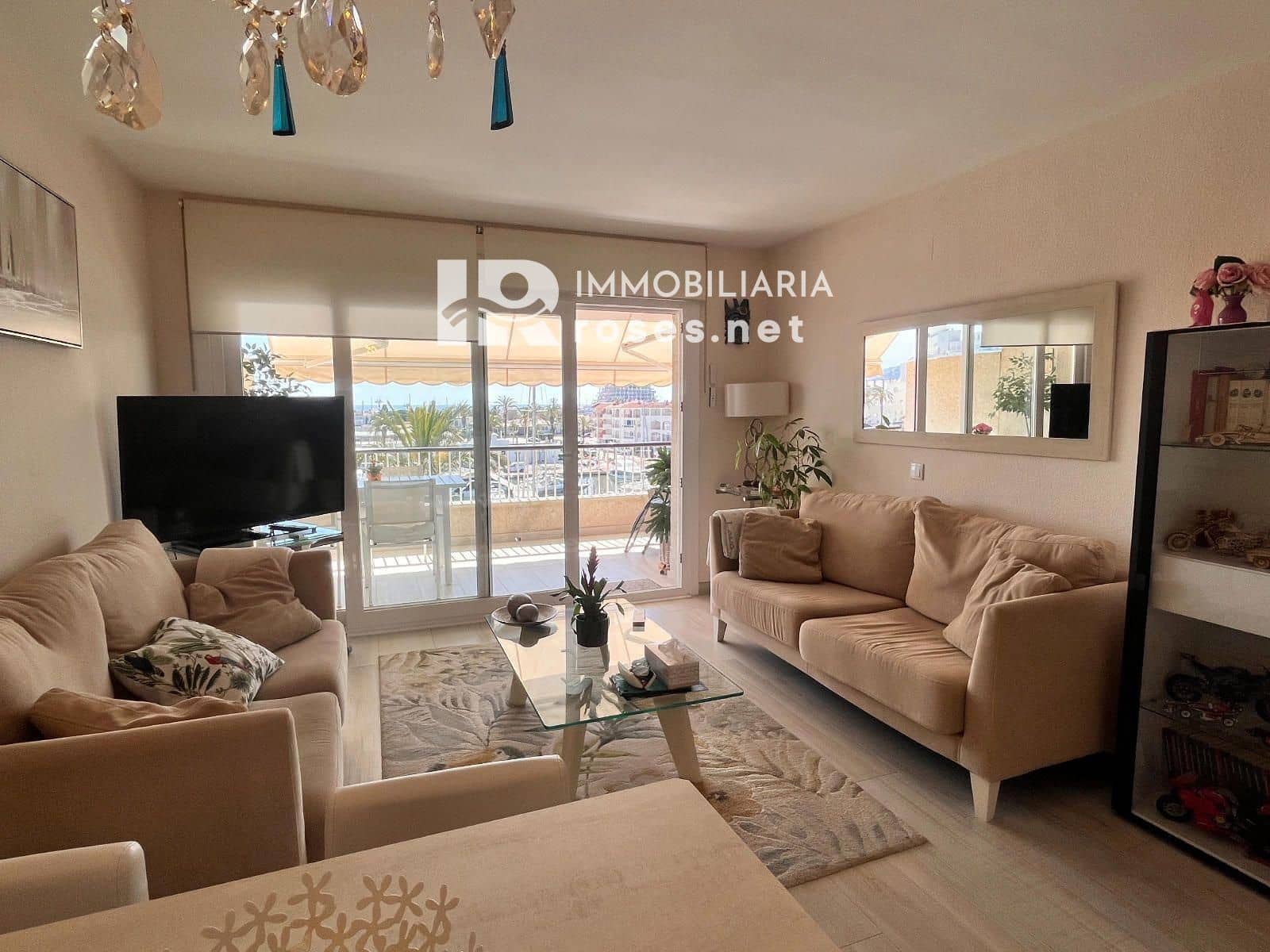 2 slaapkamer Flat te koop in Empuriabrava met garage - € 325.000 (Ref: 9836768)