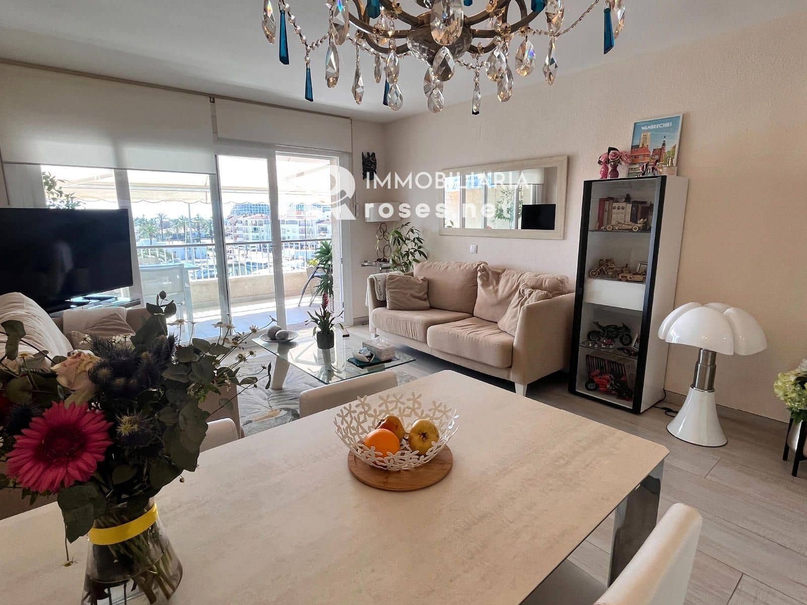 2 slaapkamer Flat te koop in Empuriabrava met garage - € 325.000 (Ref: 9836768)